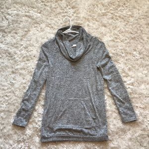 Super soft pullover sweater with pockets!